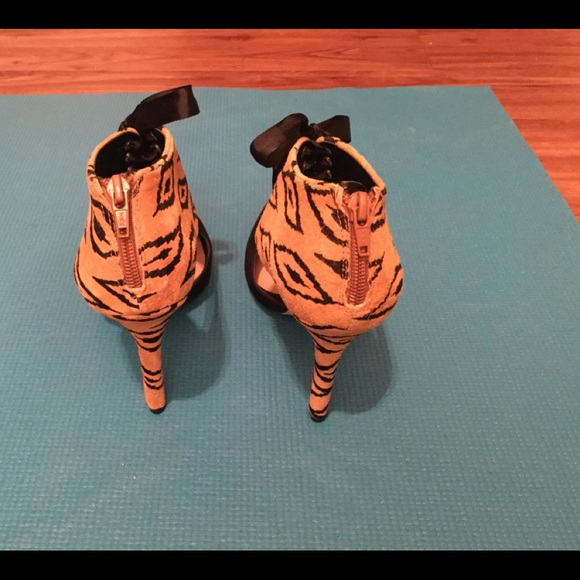 Sole Society heels - Picture 3 of 5